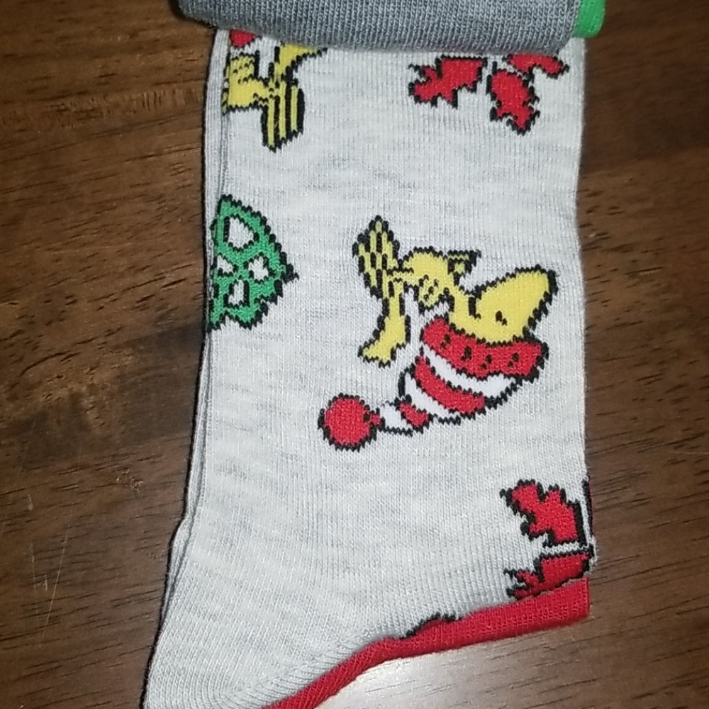Snoopy crew holiday socks - Picture 3 of 5